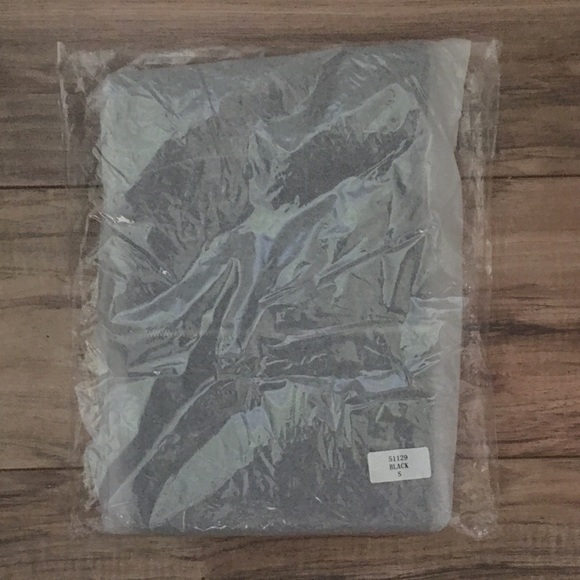 Black Latex Mini Skirt  NWT - Picture 5 of 5